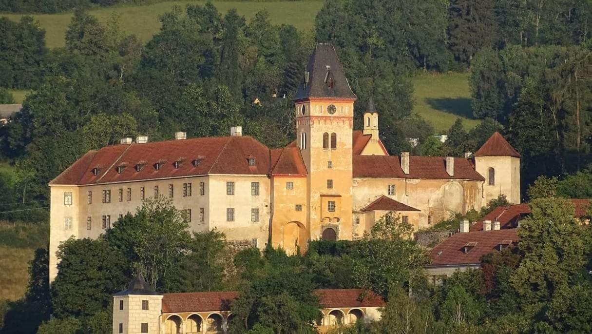 Vila Albrecht Vimperk Bagian luar foto
